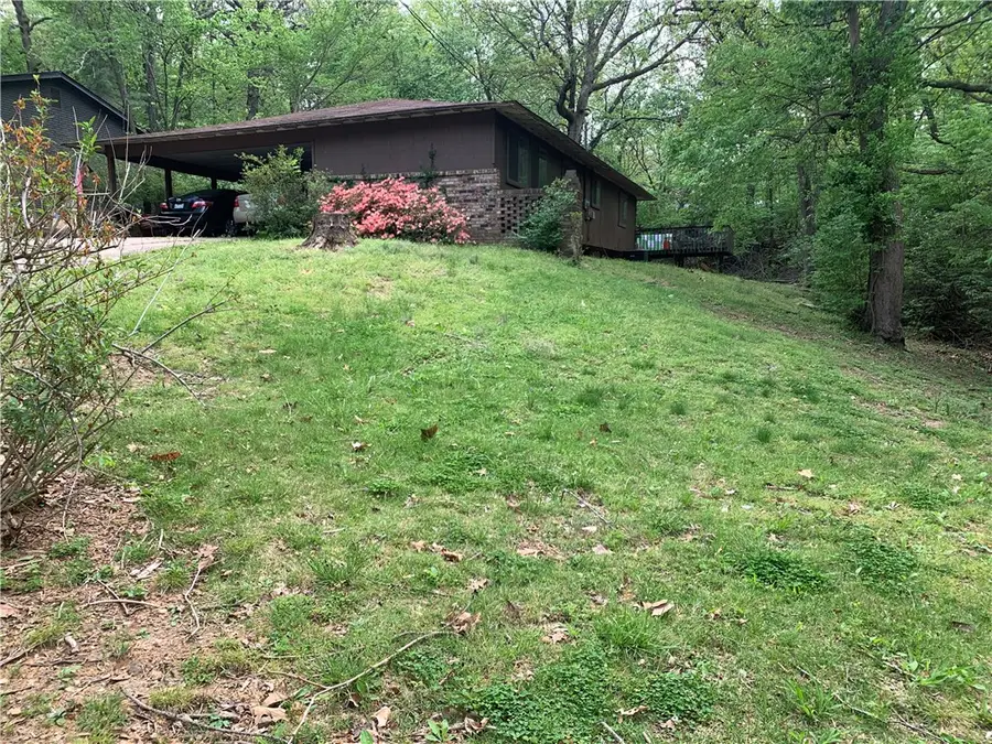 1637 E Hammond Street, Fayetteville, AR 72701 - #2