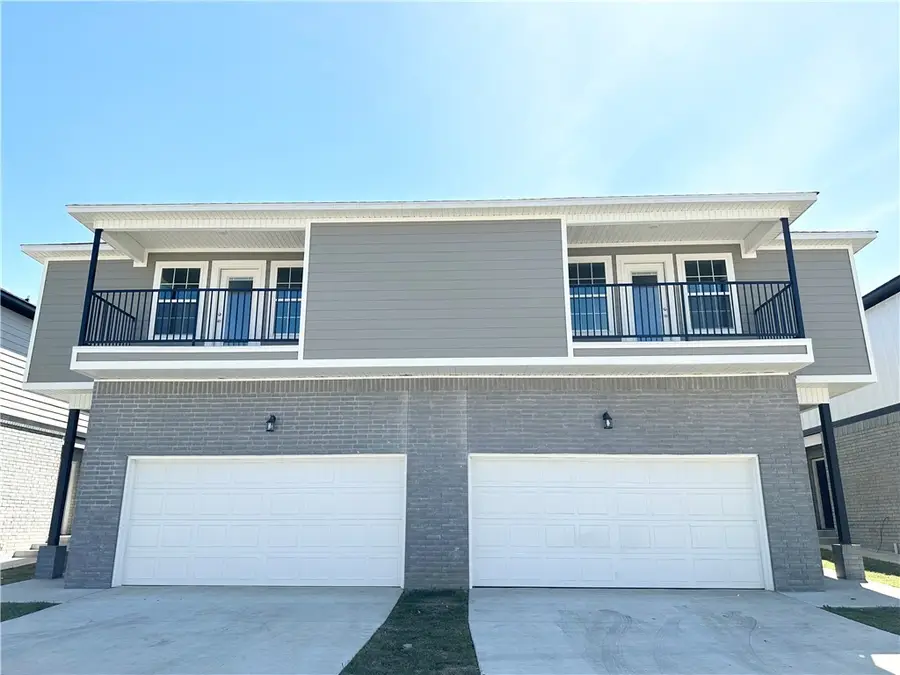 943 S Rupple Road #8, Fayetteville, AR 72704 - #3