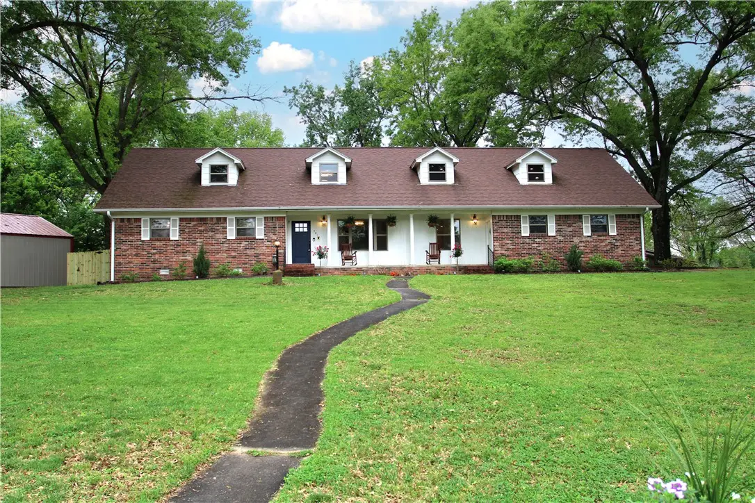 701 E Pleasant Vw, Rogers, AR 72756 - #1