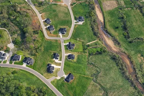 2701 NE Waterfall Avenue, Highfill, AR 72713