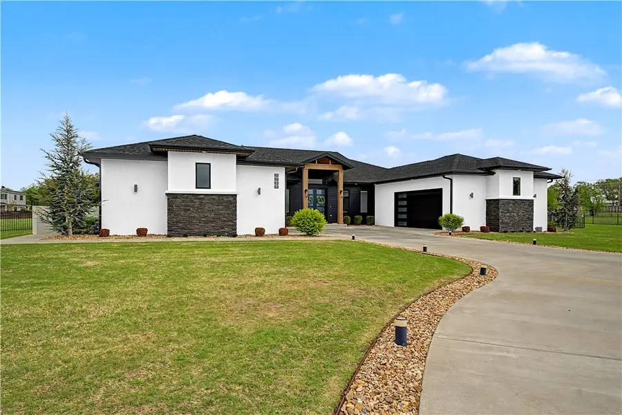 1750 Westend Avenue, Centerton, AR 72719 - #3