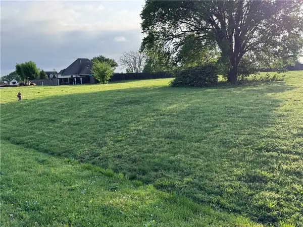 12524 Jim Brooks Road, Farmington, AR 72730
