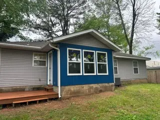 517 S Washington Avenue, Fayetteville, AR 72701 - #2