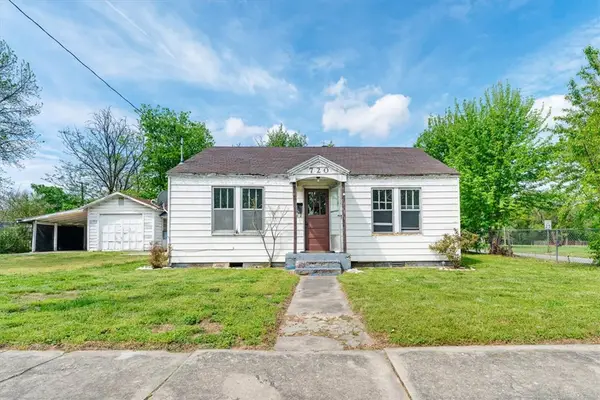 720 Kansas Street, Springdale, AR 72764