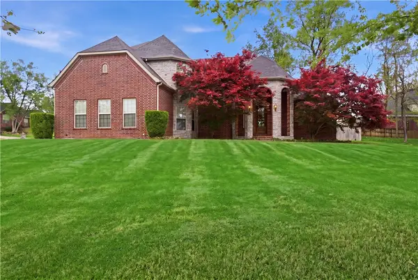 4200 Seminole Drive, Rogers, AR 72758