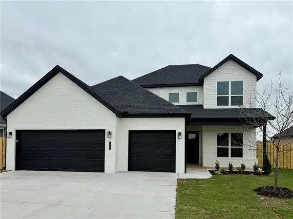 1815 Farmer Street, Pea Ridge, AR 72751