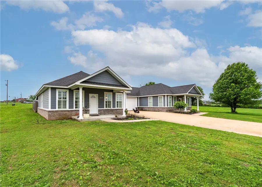 21037 and 21039 Richard Court, Siloam Springs, AR 72761 - #2