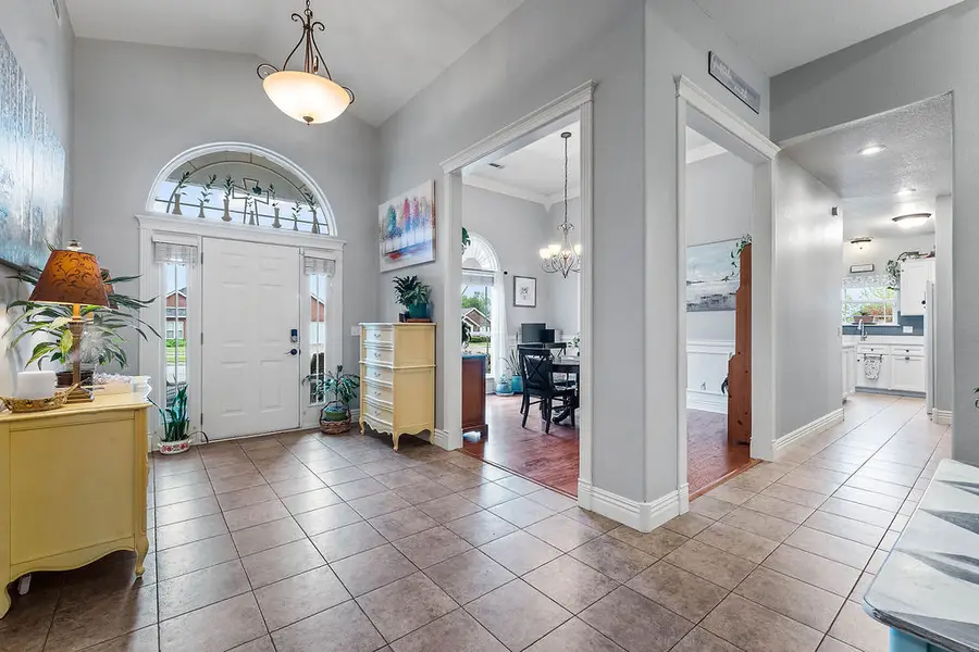 506 Roselawn Street, Siloam Springs, AR 72761 - #2