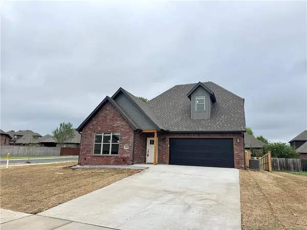3102 SW Rosemont Avenue, Bentonville, AR 72713