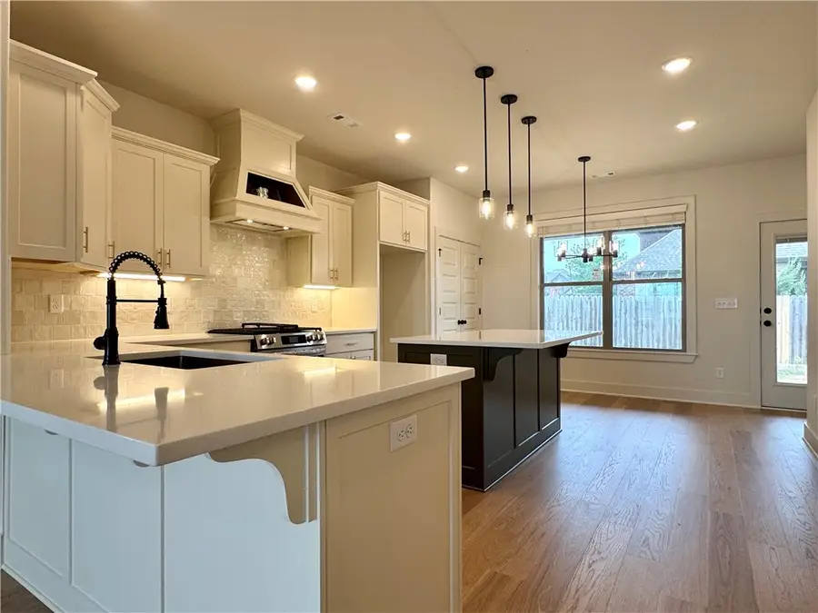 3102 SW Rosemont Avenue, Bentonville, AR 72713 - #2