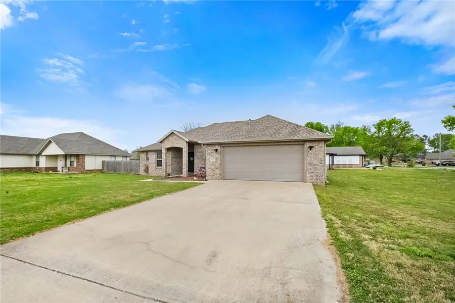 710 Bonnie Scotland Drive, Prairie Grove, AR 72753 - #3