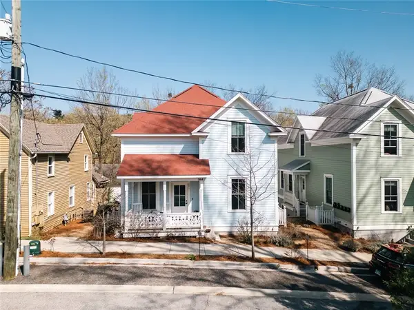 144 N Washington Avenue #201, Fayetteville, AR 72701