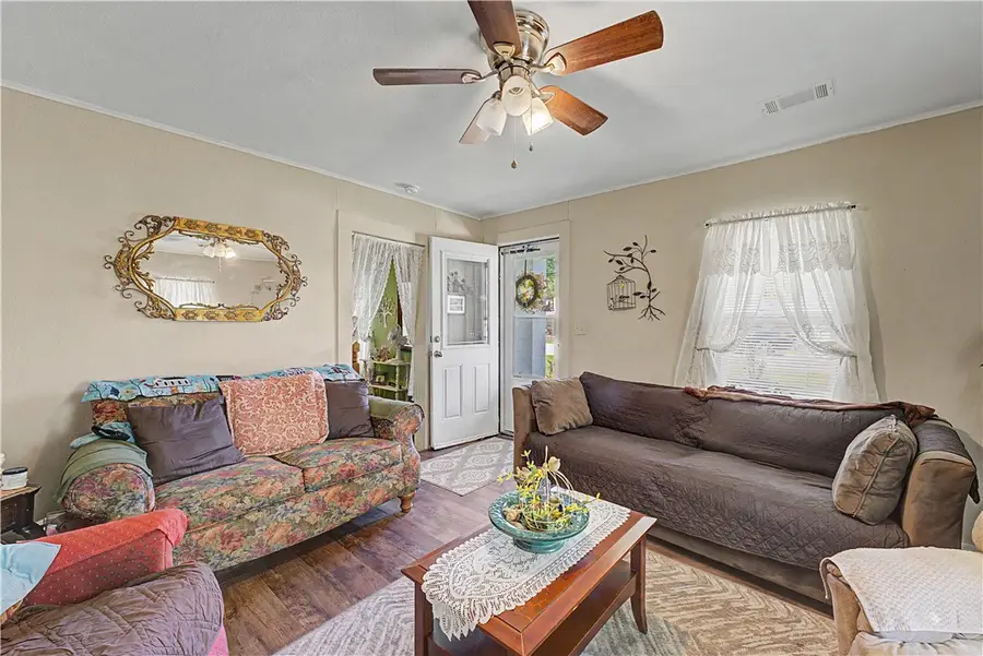 509 Hart Avenue, Springdale, AR 72764 - #3