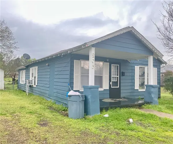 205 10th Street, Danville, AR 72833