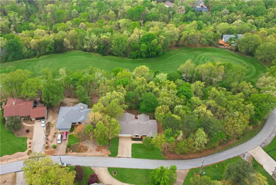 26 Mckenzie Drive, Bella Vista, AR 72715 - #3