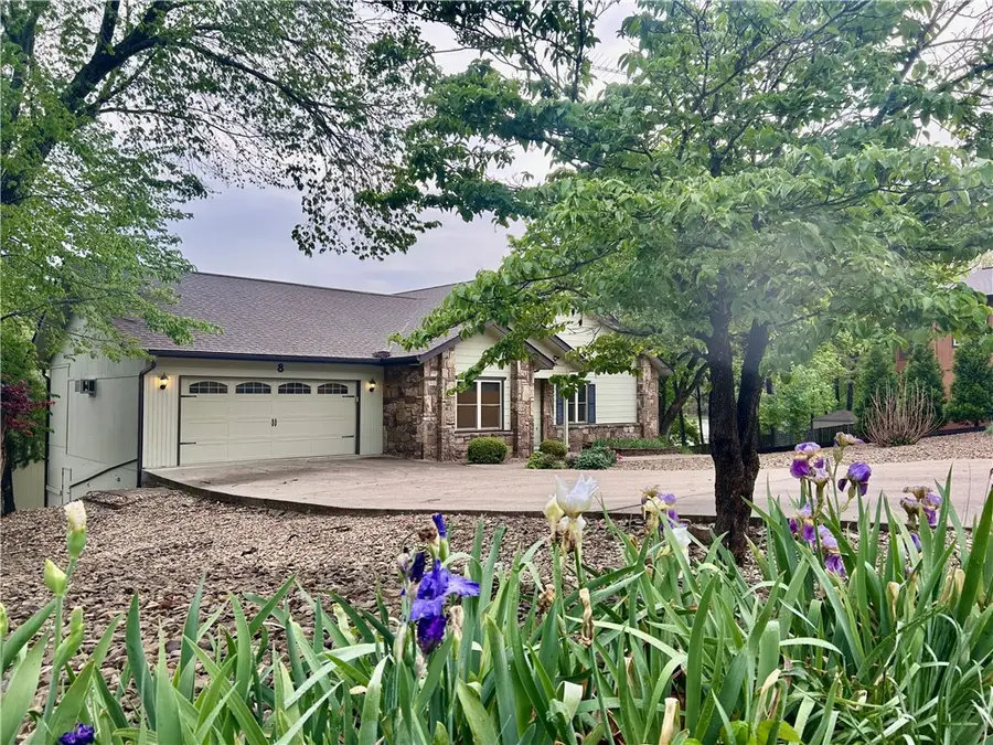 8 Deerhurst Lane, Bella Vista, AR 72714 - #2