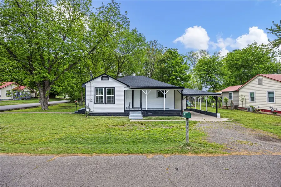 501 7th Street, Danville, AR 72833 - #2