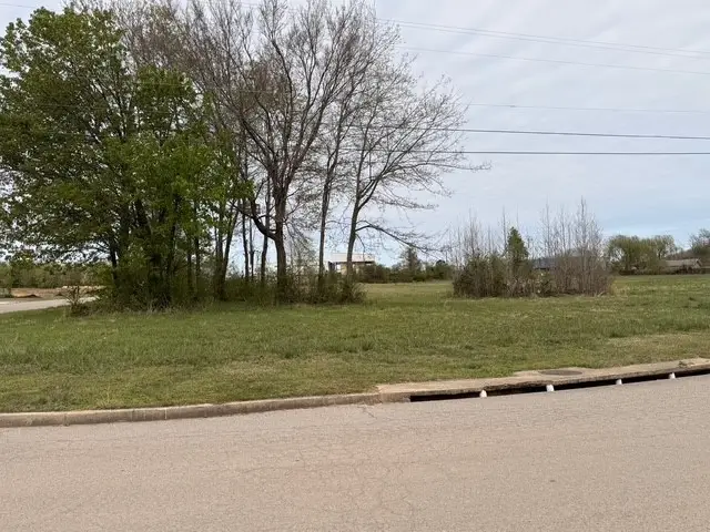 151 Gary Lane, Russellville, AR 72802 - #3