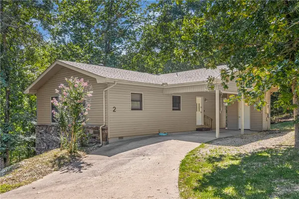 2 Lea Lane, Bella Vista, AR 72714