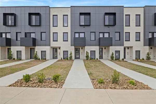 842 SE 8th Street, Bentonville, AR 72712