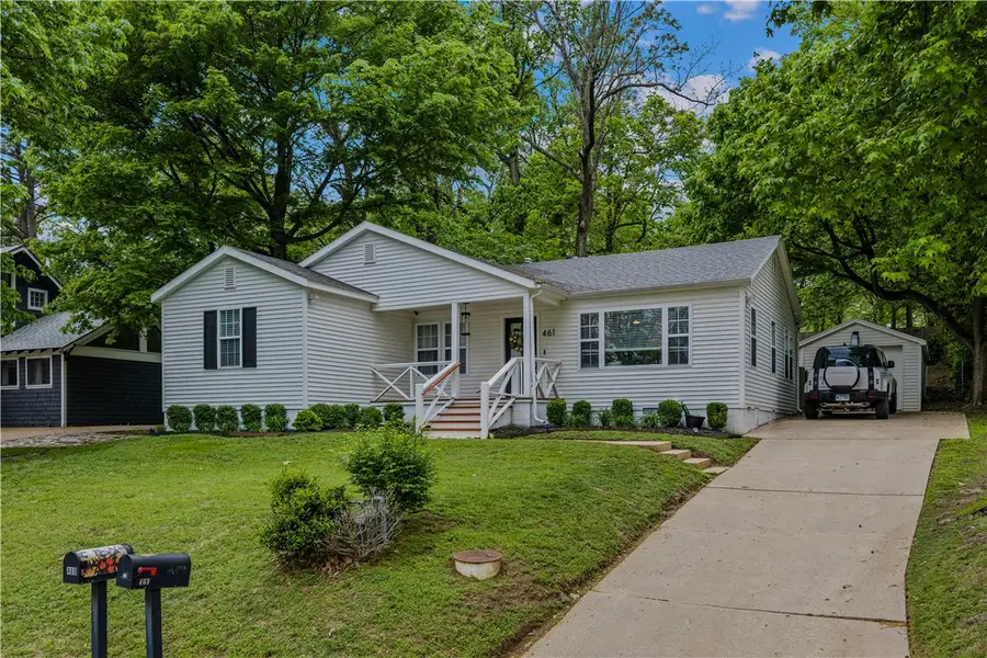 461 N Oliver Avenue, Fayetteville, AR 72701 - #2
