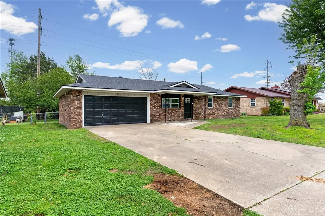 903 White Road, Springdale, AR 72762 - #1