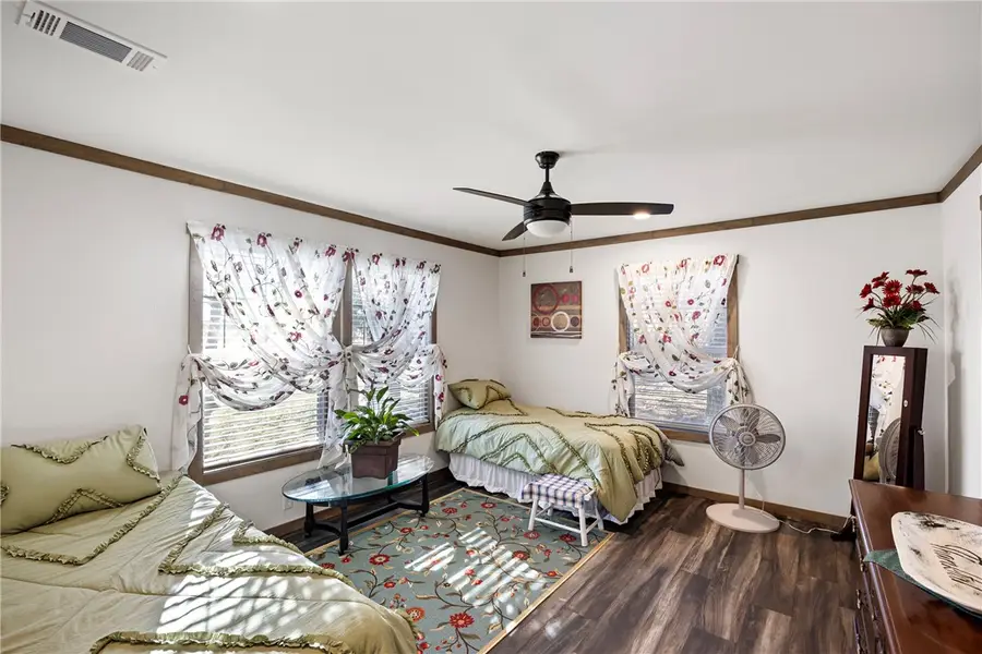 31 Huett Lane, Russellville, AR 72802 - #2