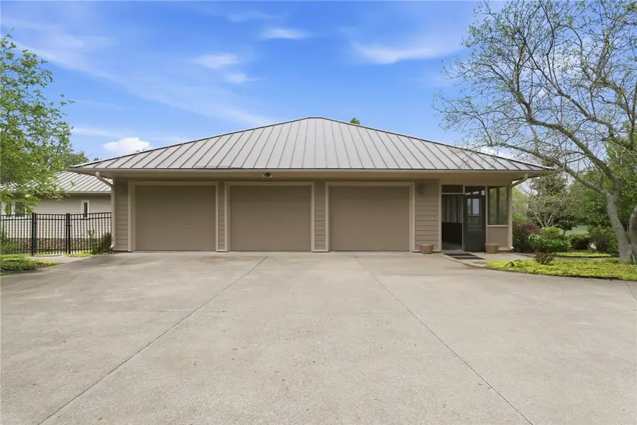 261 Collins Drive, Prairie Grove, AR 72753 - #3