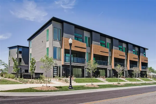 206 NW 9th Street, Bentonville, AR 72712