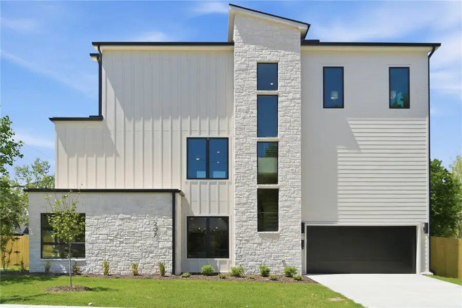 207 NE H Street, Bentonville, AR 72712 - #3