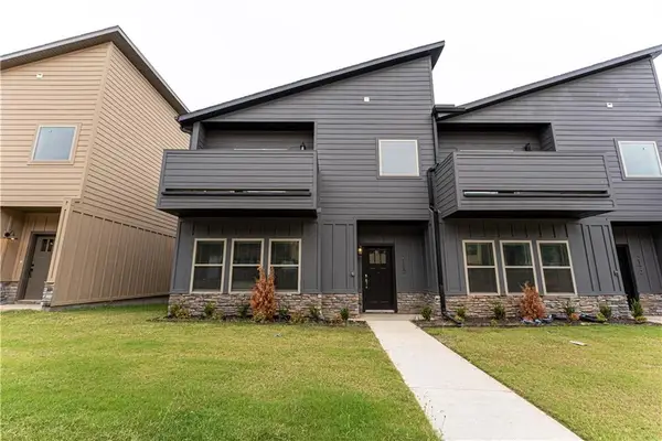 2180 W Million Lane, Fayetteville, AR 72704