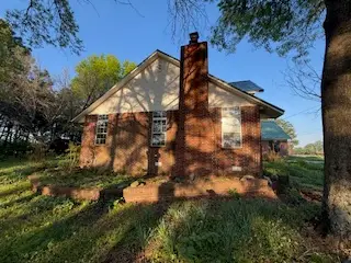 402 E College Street, Altus, AR 72821 - #3