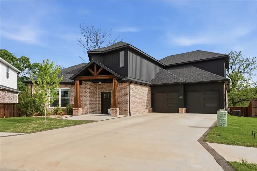 302 SW Gunison Cove, Bentonville, AR 72712 - #3