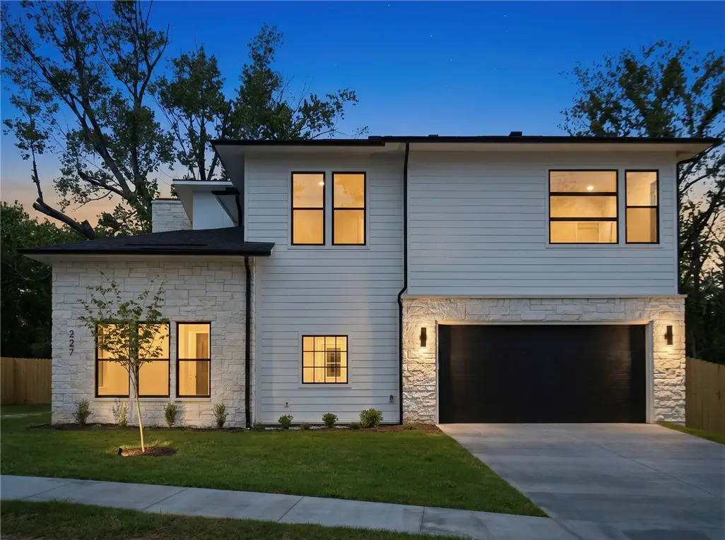 227 NE H Street, Bentonville, AR 72712 - #1