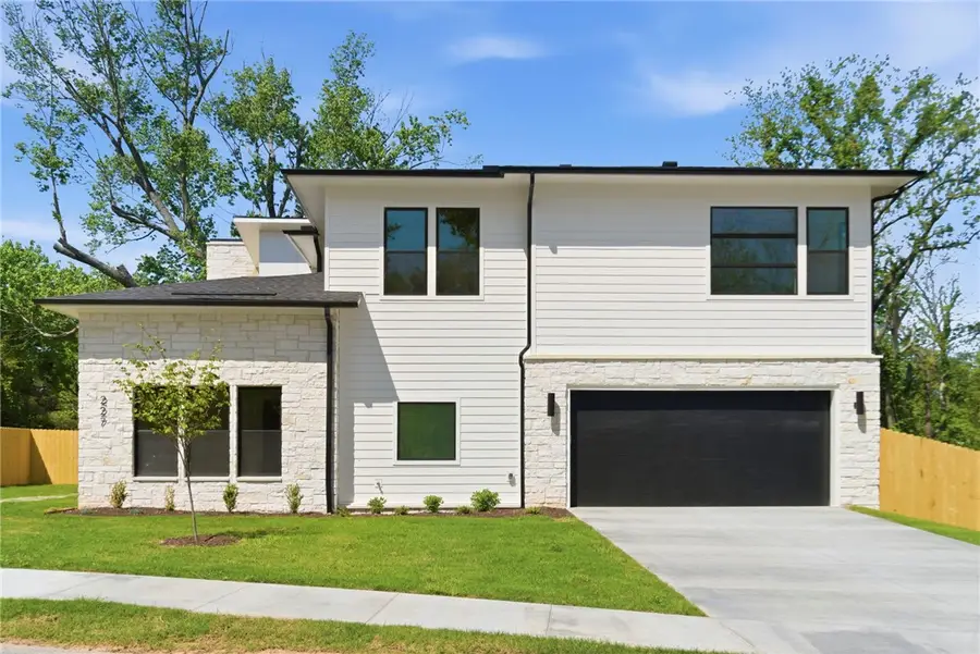 227 NE H Street, Bentonville, AR 72712 - #2