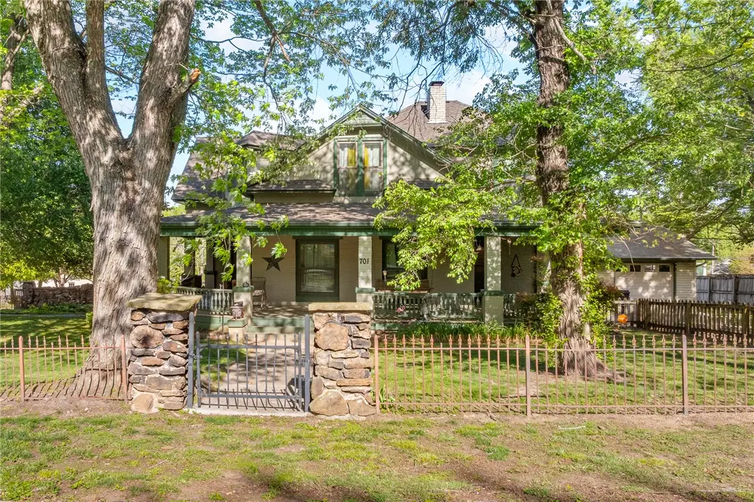 701 S Cherry Street, Harrison, AR 72601 - #1