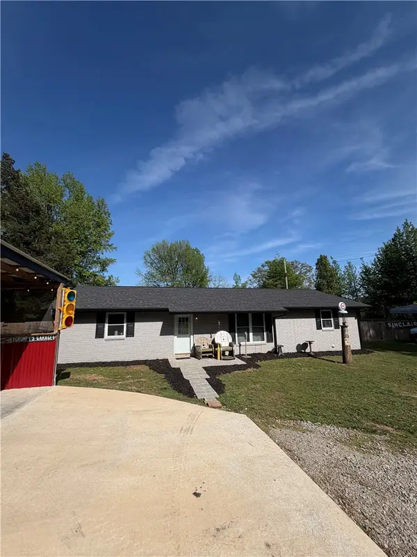 13579 Highway 21, Ozone, AR 72854