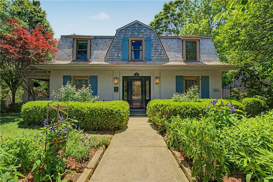 225 E Lafayette Street, Fayetteville, AR 72701 - #1