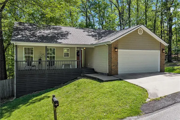 2 Garland Lane, Bella Vista, AR 72714