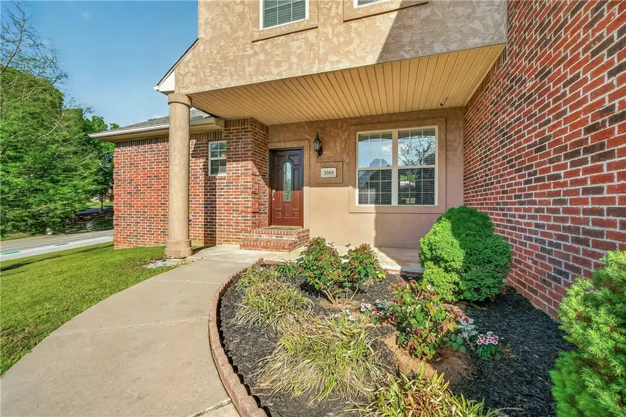 3088 Dorchester Drive, Fayetteville, AR 72703 - #3