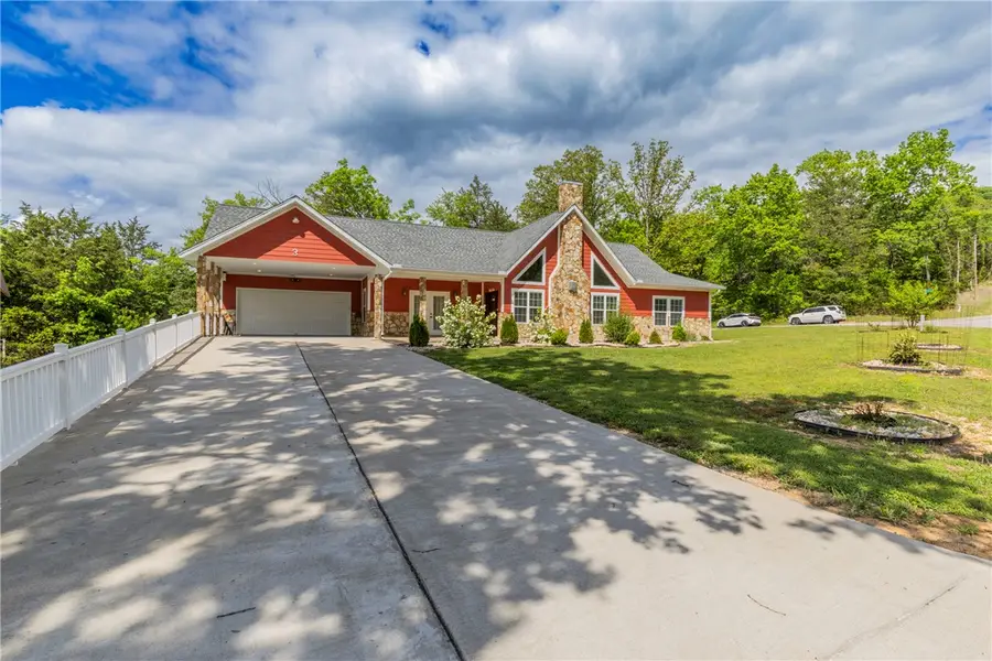 3 Leatherwood Drive, Holiday Island, AR 72631 - #2