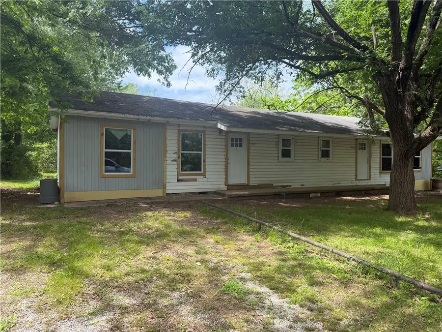 1806 N C Street, Rogers, AR 72756 - #2