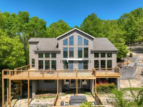 70 Panorama Shores Drive, Eureka Springs, AR 72631
