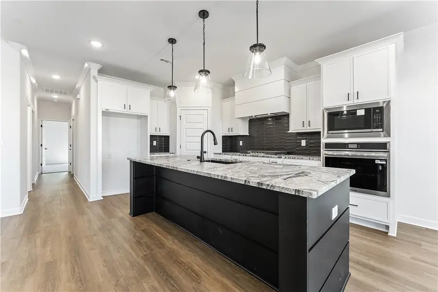 674 Primitivo Avenue, Tontitown, AR 72762 - #3