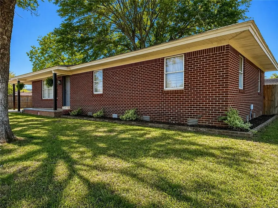205 N Tulsa Avenue, Russellville, AR 72801 - #2