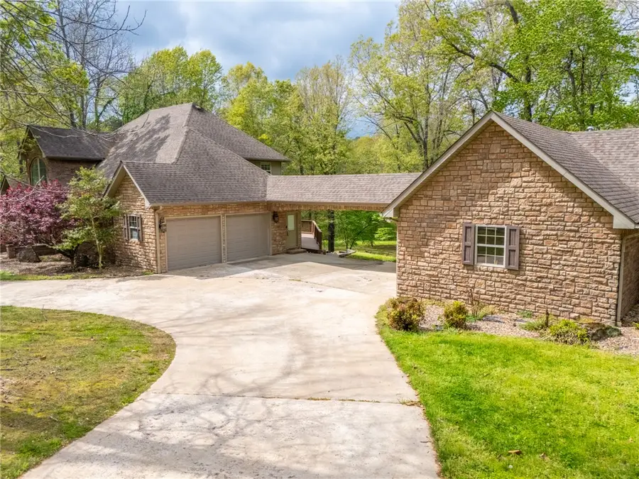 2805 Inwood Drive, Harrison, AR 72601 - #2