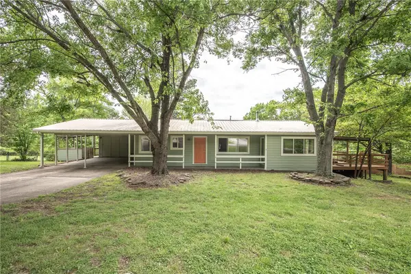 63 Dogwood Street, West Fork, AR 72774