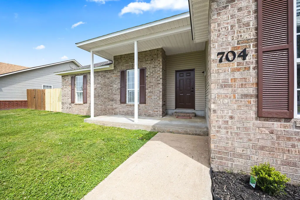 704 SW Charlotte Street, Gravette, AR 72736 - #1