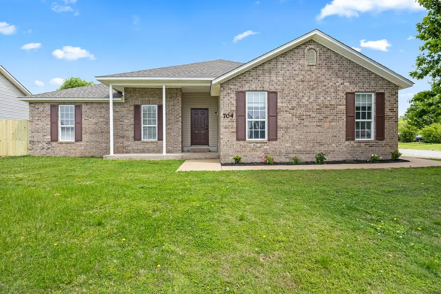 704 SW Charlotte Street, Gravette, AR 72736 - #2