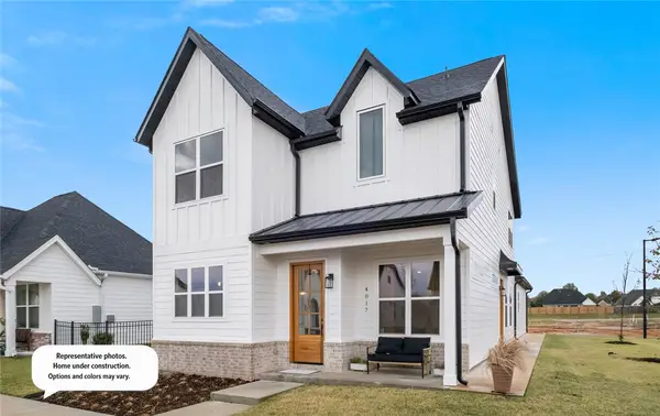 3104 W Geneva Street, Rogers, AR 72758